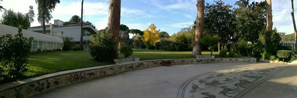 Casa Per Ferie Cardinal G. Guarino Bed & Breakfast Рим Екстериор снимка